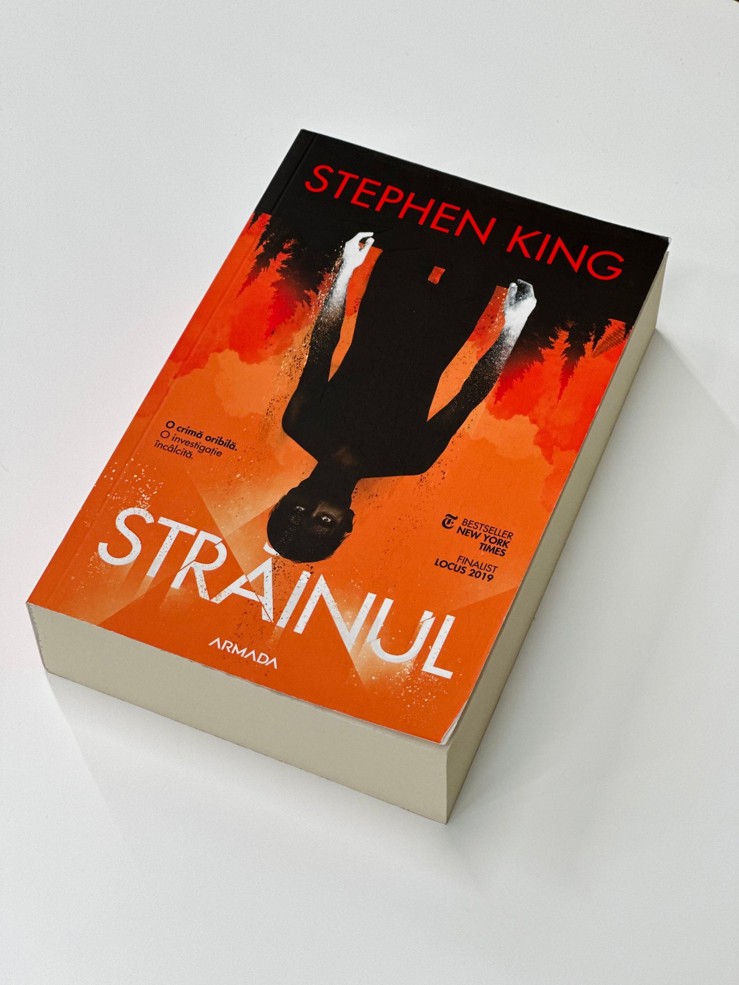 Strainul
STEPHEN KING